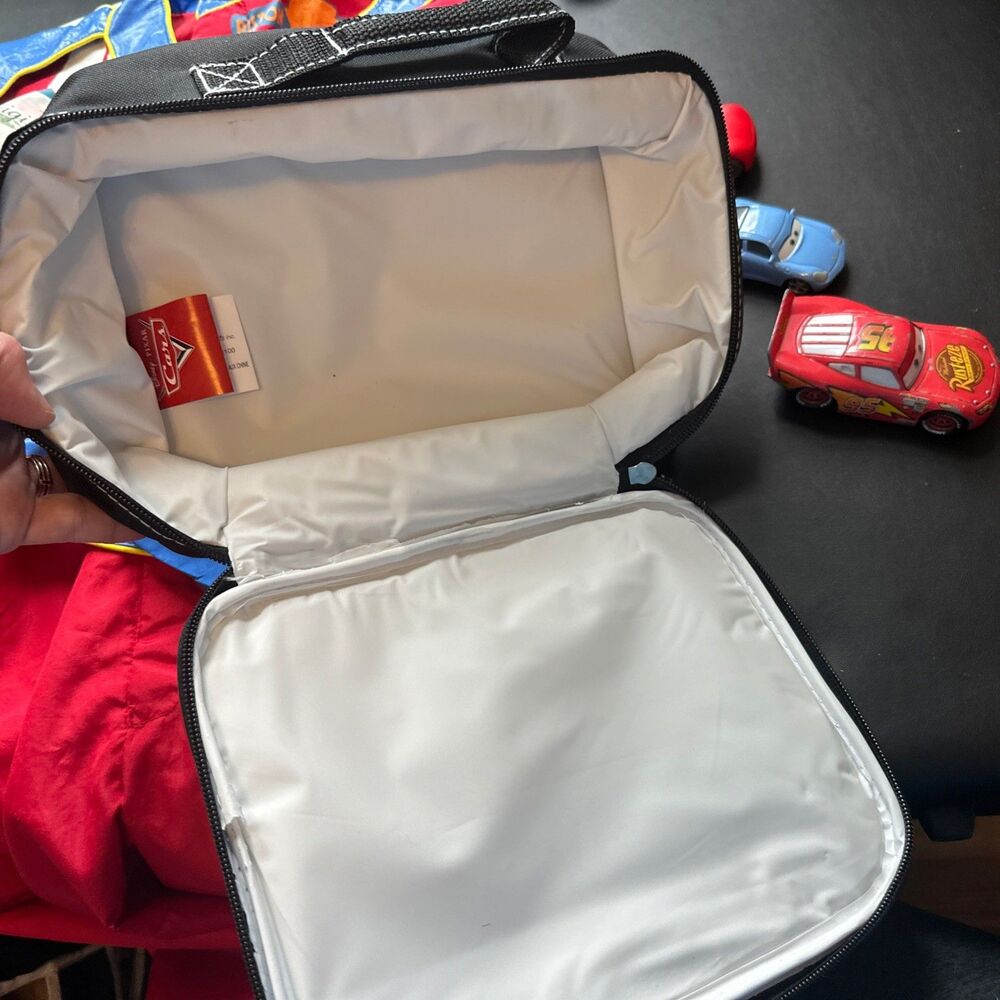 Disney Cars Lightning McQueen Racing Suit Costume Size 4 Plus Lunch-sack, Toys - Picture 2 of 10